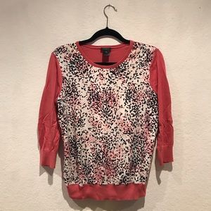 SOLD 💰 3/4 Sleeve Sweater Blouse